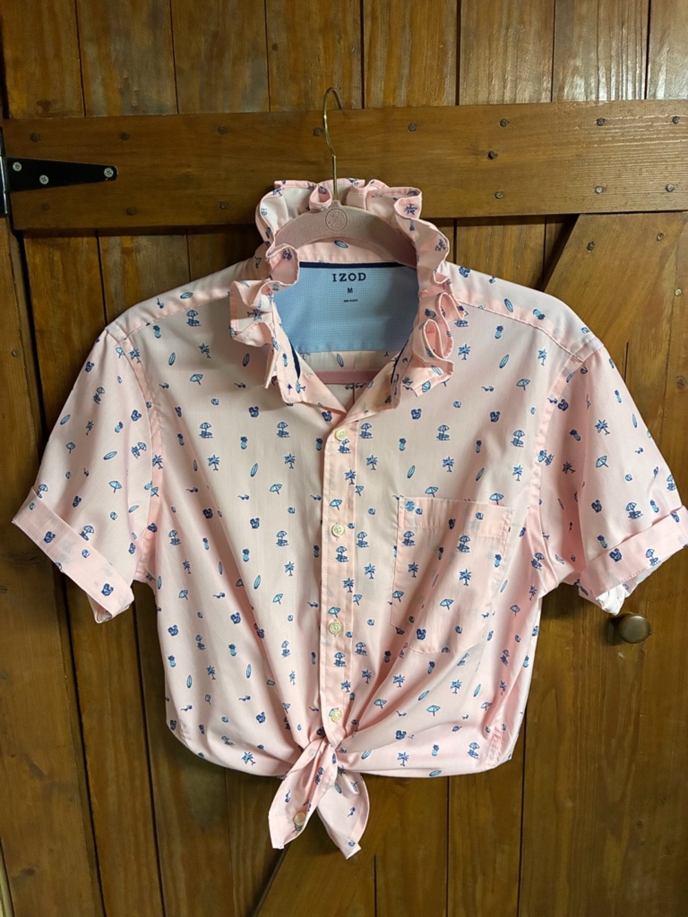Izod Light Pink Short-Sleeve Button-Front Shirt with Blue Print and Tie